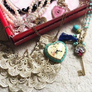 Fashion jewelry lot choker necklace vintage $20